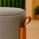 Ver imagem 6 de Puff Banqueta Redondo Zoe Linho Cinza Decorativo Base de Madeira - Arkell