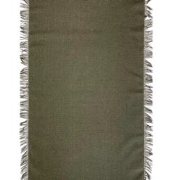 Trilho de Mesa Linho Verde Militar Franja 160 x 45 cm - 1