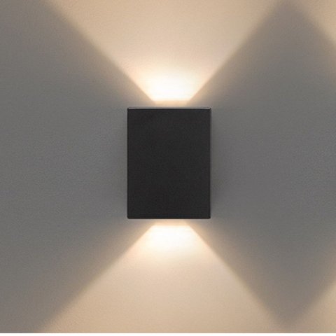 Arandela de Parede Led Effekt Retangular Facho Aberto Externo 3000k 8w Bivolt 12,1x9,1x6,1cm Policar