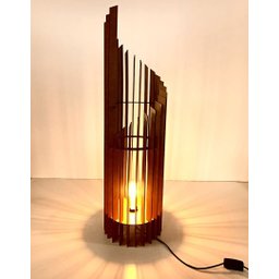 Abajur Grande de Chão ECLIPSE -:MDF CRU - 2