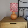 Abajur Mesa Base Cerâmica Rústica e Cúpula Arabescos Vermelho Queimado - 3