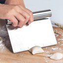 Ver imagem 2 de Espatula e Raspador para Massas e Bolos - Cortador de Cozinha Original em Inox - Panami