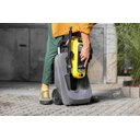 Ver imagem 3 de Lavadora Kärcher Oc 6-18 Premium Portátil Bateria 18v Tanque 12l Limpeza Ágil, sem Fio Nem Tomada