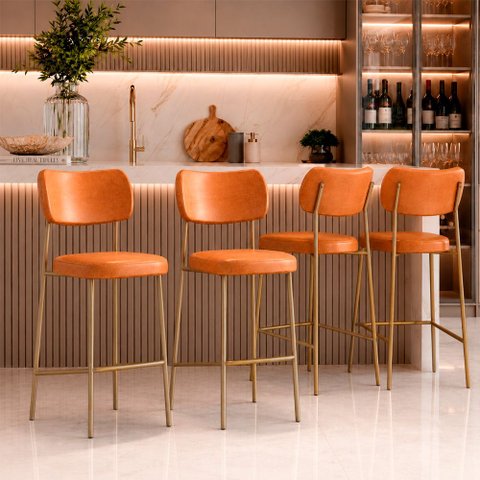 Kit 4 Banquetas Baixa Sala de Jantar Lisa Pés Champanhe PU Caramelo m² - Monari Design