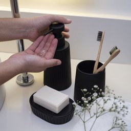 kit banheiro saboneteira e escova sanitária 4 pçs - oikos - 5