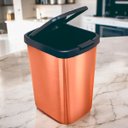 Ver imagem 6 de Lixeira Cesto 9 Litros com Tampa Click Label – Praticidade e Estilo em Tom Metalizado Cor:vermelha M