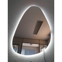 Ver mais imagens de Espelho orgânico iluminado com led frio 55x77cm TOUCH