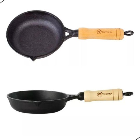 Frigideira Egg Pan Ferro Fundido para Ovos Cabo Madeira Preto