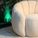 Ver imagem 7 de Poltrona Decorativa Curva Orgânica Serena Bouclê Bege - Montanari'S Decor