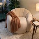 Ver imagem 1 de Poltrona Decorativa Curva Orgânica Serena Bouclê Bege - Montanari'S Decor