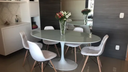 Ver imagem 1 de Mesa de Jantar Tulipa Saarinen Oval 140x90 cm Laqueada + Vidro Personal Decor