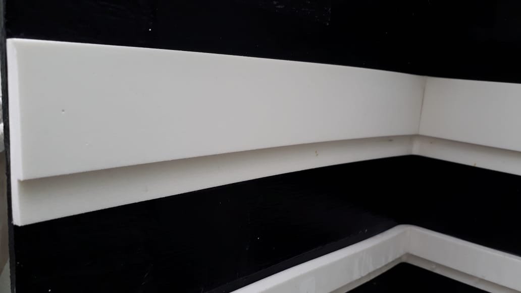 Roda Teto, Moldura De Teto, Sanca Teto De Eva Adesivo E Flexível *e5 7cmx 1cm 25 Metros* Branco
