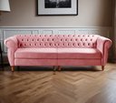 Ver imagem 1 de Sofá Nobreza 4 Lugares Clássico Chesterfield Bipartido Retrô - Veludo Rosa
