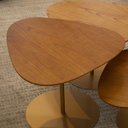 Ver imagem 7 de Kit de Mesas Centro Grande Dourada Estilo Industrial Moderno com Tampo de Madeira Maciça e Base Aço