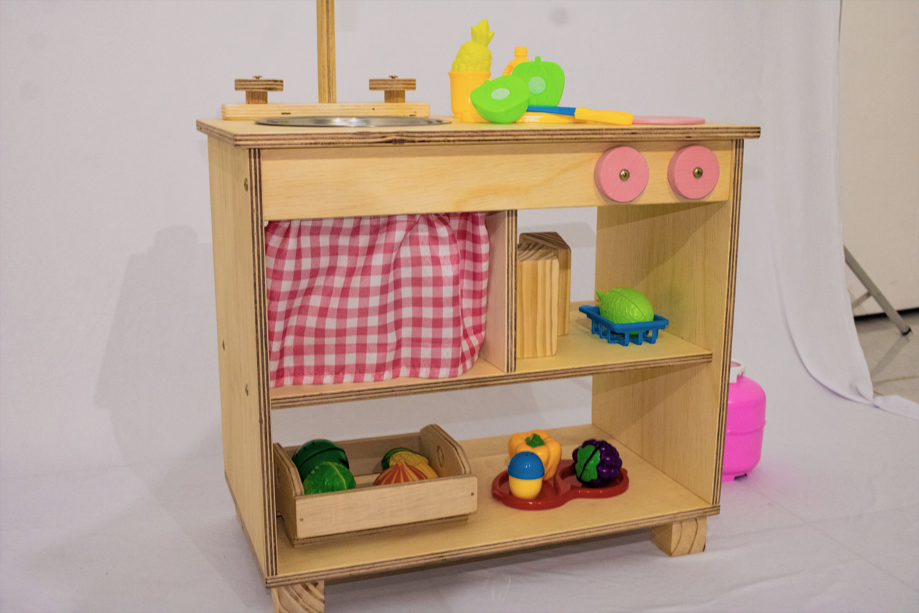 Cozinha infantil de madeira Rosa com botijão – Ateliê de madeira - 4