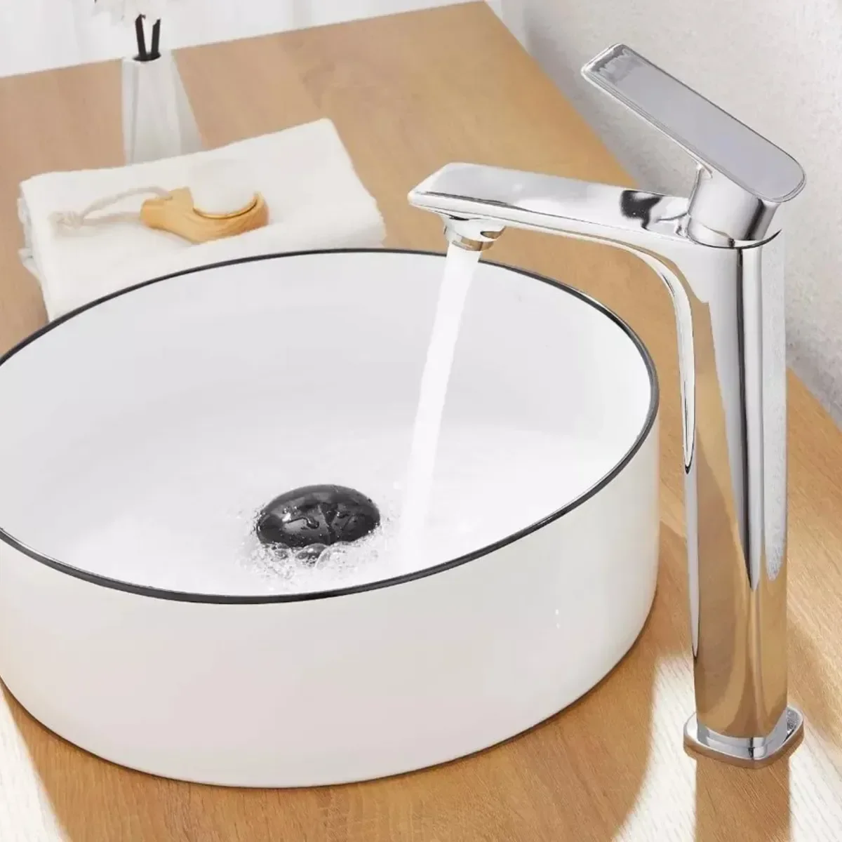 Ver imagem 2 de Torneira Monocomando Luxo Elettra Bancada Bica Alta Cromada