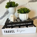 Ver imagem 4 de Conjunto Livro Decorativo + Vaso Bob + Vaso Branco Cerâmico