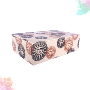 CAIXA DECORATIVA ESTAMPA SOL COR BEGE TAM G
