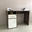 Ver imagem 6 de Escrivaninha Mesa Escritório com Chave 1 Gaveta 1 Porta 1 Nicho 110cm Ipê e Branca Marrom Artany