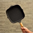 Ver imagem 3 de Frigideira Grill Quadrada Ferro Panela Mineira Cm 23cm 1,5l