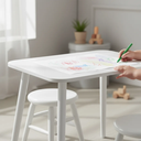 Ver imagem 4 de Conjunto Infantil de Mesa e 2 Banquinhos Torneados em Madeira Maciça Branco Acetinado