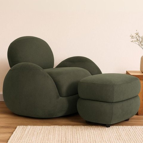 Poltrona Decorativa Orgânica para Sala Living com Puff Brugge P07 Linho Tramado Verde Musgo - Lyam
