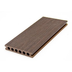 Regua para Deck de Composto Plastico e Madeira Wpc B/ Arred.140252900mm Cor Walnut