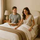 Ver imagem 2 de Cama Estofada Casal Estilo Clean com Cabeceira Acolchoada Linda e Confortável Off White