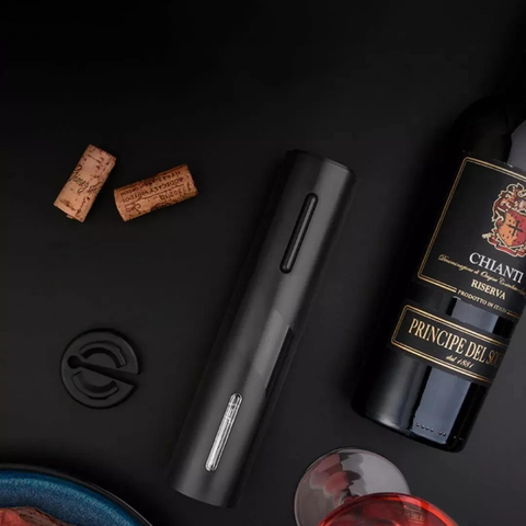 Abridor de Vinho Elétrico a Pilhas Premium Preto