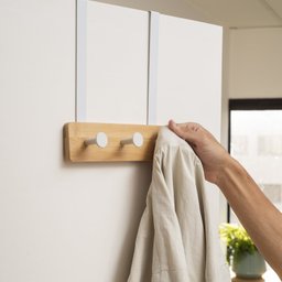 Cabideiro de porta bambu 3 ganchos sem furar - Oikos - 6 Cabideiro de porta bambu 3 ganchos sem furar - Oikos - 6
