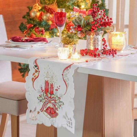 Trilho de Mesa Natalino Bordado 0,40 x 1,40 m Velas Natalinas Tessi