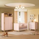 Ver imagem 1 de Quarto Infantil Flora Guarda Roupa 2 Portas Correr, Comoda 4 Gavetas, Berço Rosa Acetinado