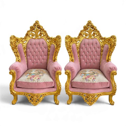Par de Poltronas Clássicas Rosa e Dourado a: 151cm L: 92cm P: 69cm