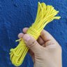 Corda Sobrevivência 39kg Paracord 425 Libras Amarela Natureza Aventura 1 Metro Resistente 3mm - 7