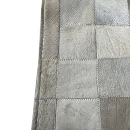 Tapete de Couro Bege Claro 2,00x2,50 com Bordas Peça 10x10cm - 3