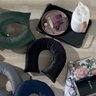 Travesseiro de Pescoço para Viagem Veludo Preto Hedrons - 2