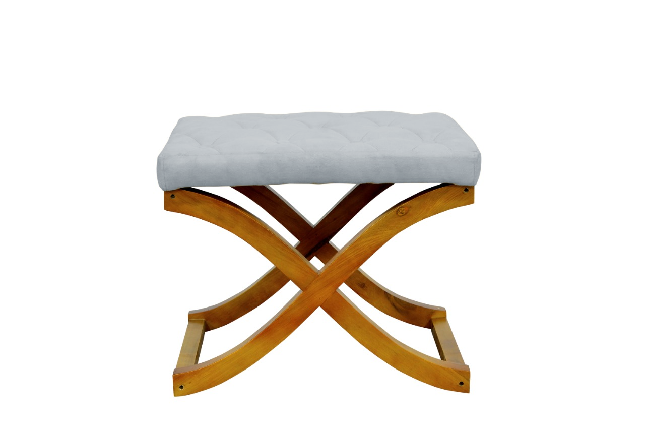 Puff Isis para Sala de Estar Recepção Suede Branco - Innovazione Móveis - 1