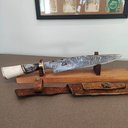 Ver imagem 6 de Faca Aço Damasco 10' Padrão Ladder Artesanal Churrasco Cabo Misto Imbuia Osso Zanline