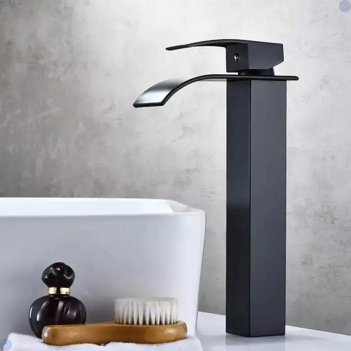 Torneira Banheiro Cascata Misturador Monocomando Alta Preto Black - 9