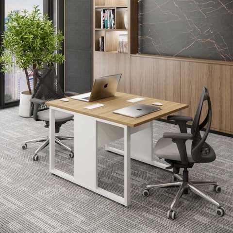 Plataforma para 2 Lugares Pés em Metal 90cm X 120cm