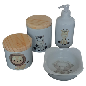 Kit Higiene Bebê Safari 4 Peças - Potes, Porta Álcool e Molhadeira Decorada - Peças Porcelana Tampas