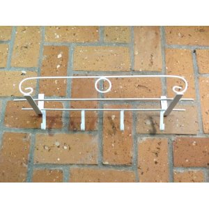 Jardim Vertical - Suporte de Parede Branco para Vasos com Ganchos Ferroflor | Decore e Organize!
