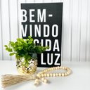 Ver imagem 2 de Decoração Livro Fake, Vaso Cachepô Dourado e Enfeite Colar