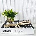 Ver imagem 4 de Decoração Livro Fake, Vaso Cachepô Dourado e Enfeite Colar