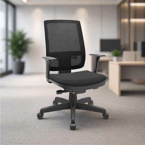Cadeira Escritório Brizza Diretor Vinil Rodízios Relaxplax Encosto Mesh Apoio Braço Ajustável