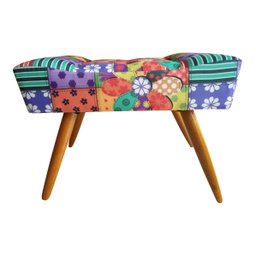 Kit Poltrona Decorativa Nina + Puff Retangular Suede Patchwork Pés Madeira Ms Decor - 3