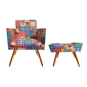 Kit Poltrona Decorativa Nina + Puff Retangular Suede Patchwork Pés Madeira Ms Decor