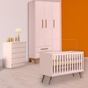 Ver imagem 1 de Conjunto Berço Mini Cama Retrô, Cômoda 4 Gavetas e Guarda Roupa Slim 3 Portas 2 Gavetas Rosa