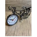 Ver imagem 2 de Relógio de Mesa Bicicleta Retro Decorativa em Aço Inoxidavel