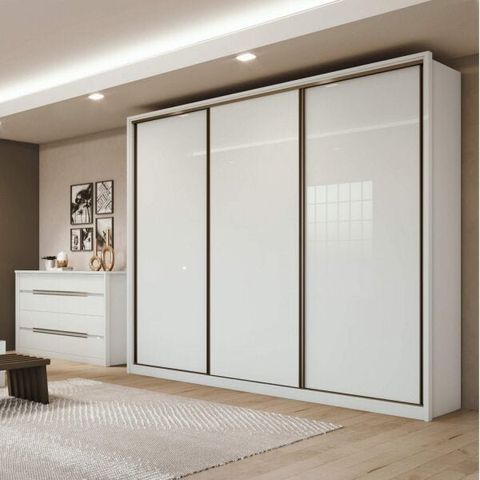 Quarto de Casal com Guarda Roupa e Cômoda 